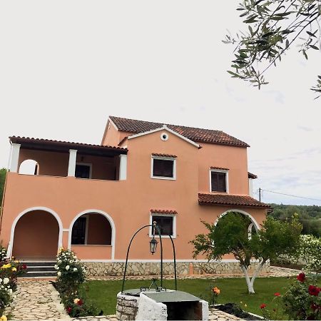 Yiouli Holiday Home Acharavi  Exterior foto