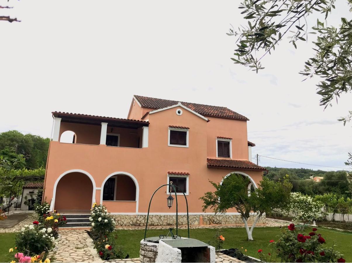 Yiouli Holiday Home Acharavi  Exterior foto